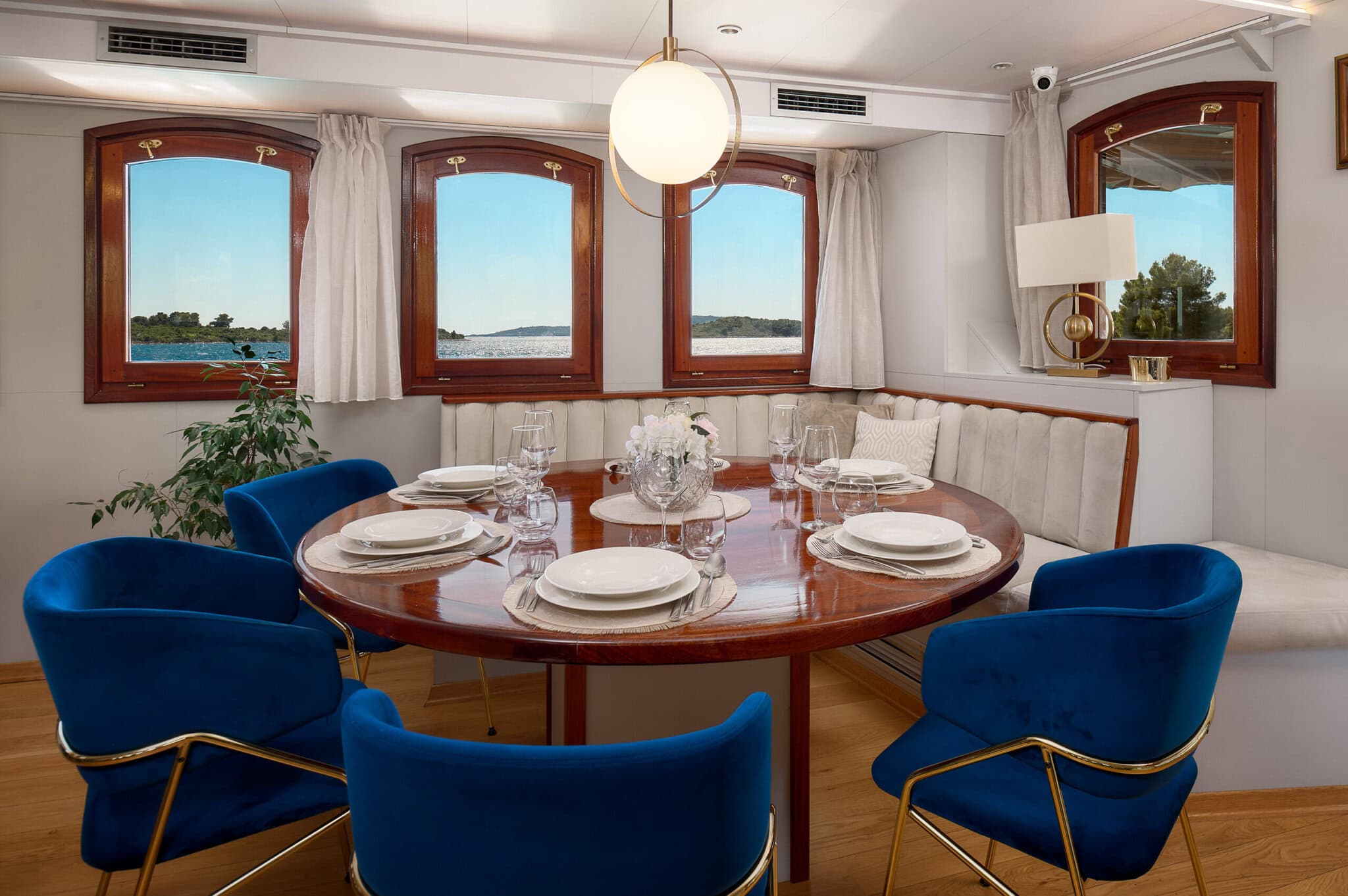 bellezza ship on Croatia sail & cycling tours